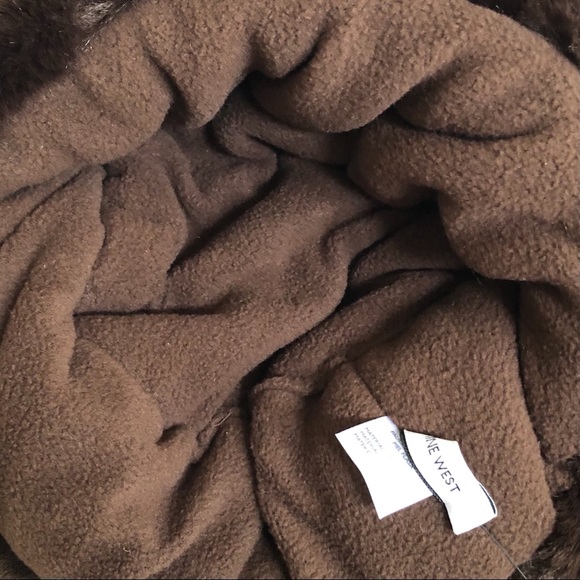 NWT Nine West Faux Fur Cloche Chocolate Brown Hat - Picture 3 of 3